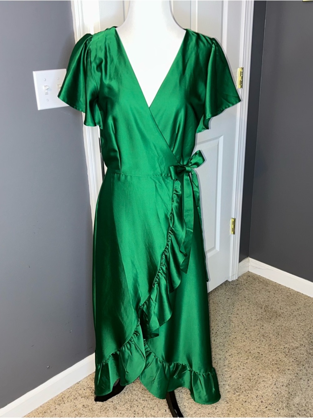 Mi Ami Kelly Emerald Green Satin Wrap Flutter Sleeve Midi Dress Size Medium